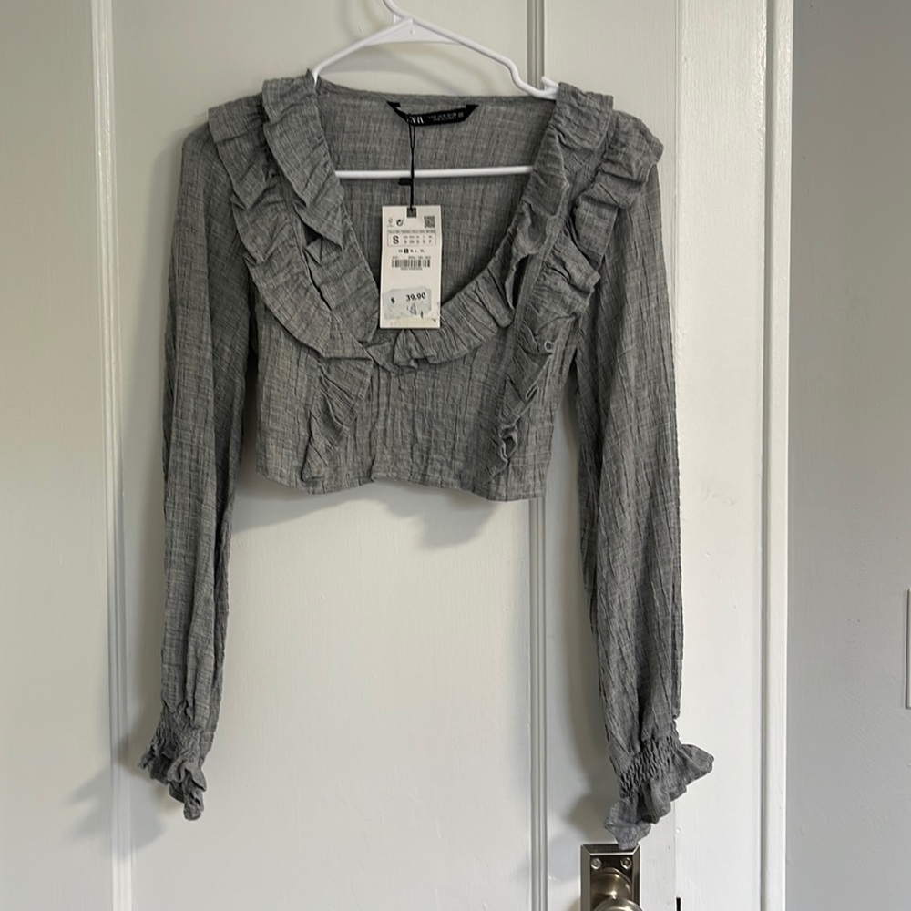 Beautiful zara crop top